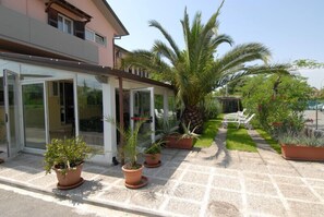 Exterior - Hotel Patrizia (Massa)