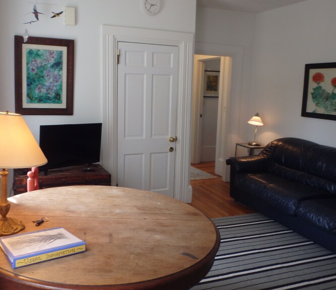 2 Bedroom Private Apt. In 1825 Whaler's Home On Duck Creek - Mayo Beach, Wellfleet