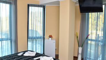 Superior Double Room | Soundproofing, free WiFi