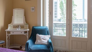 Apartment, 3 Bedrooms - 1930 neoclassical apt - heart of Athens (Athens)