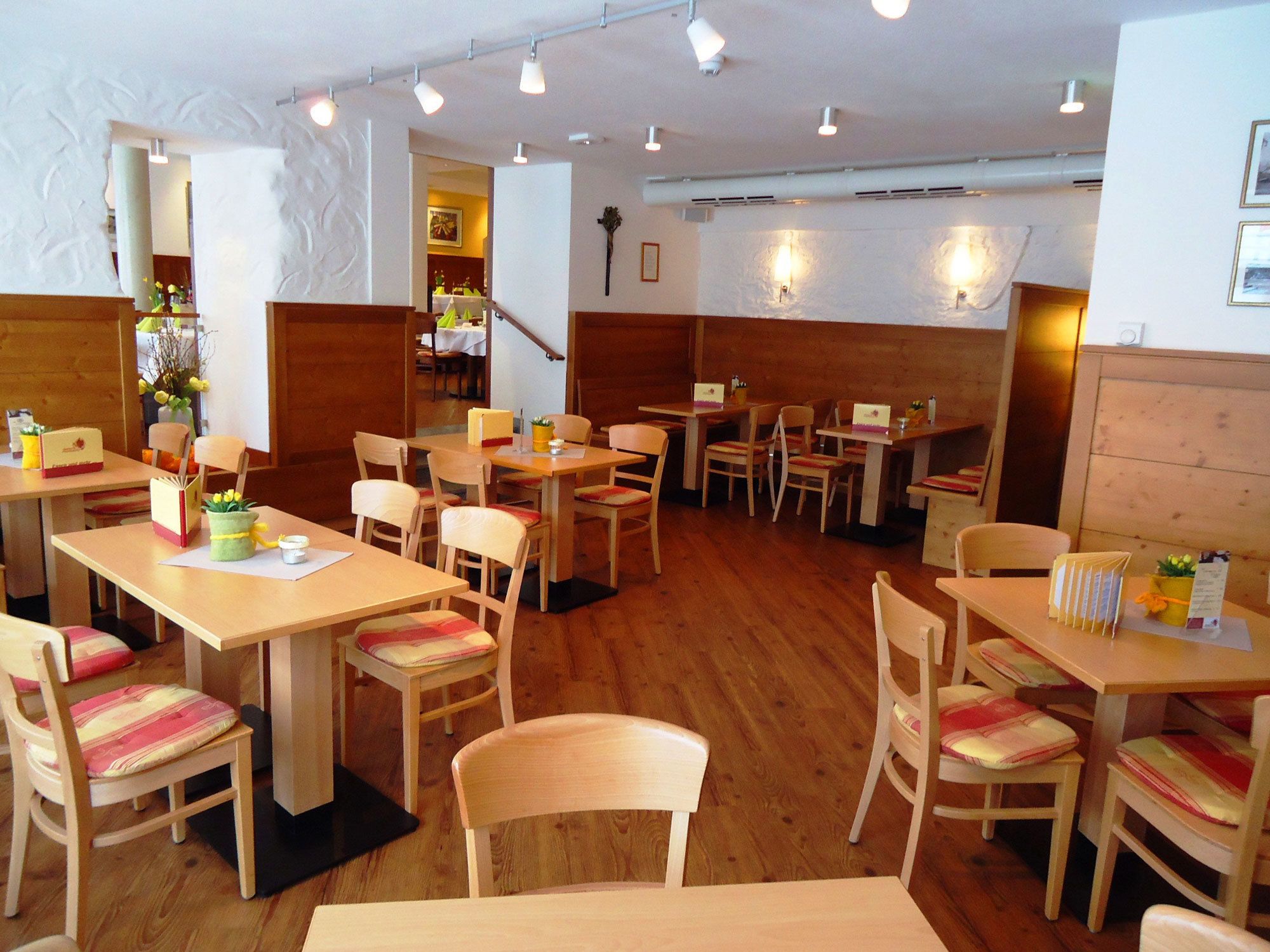 Tägliches inbegriffenes Frühstücksbuffet