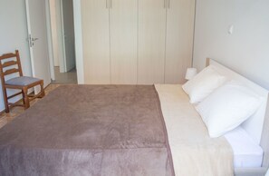 Departamento, 1 habitación | 1 habitación, ropa de cama hipoalergénica y escritorio 