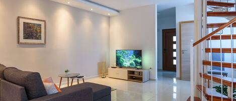 Duplex | Living area