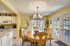 In-room dining - Evian 192 (Hilton Head Island)