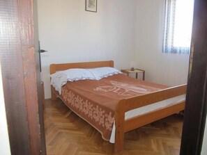 Apartment, 3 Bedrooms | Iron/ironing board, free WiFi, bed sheets - Apartment Razum A5 (Pula)