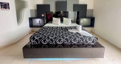 Auto-Hotel Mediterraneo