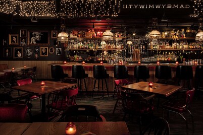 希爾頓納許維爾研究生飯店