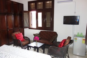 Free WiFi, bed sheets - Villa Teranga (Bortianor)