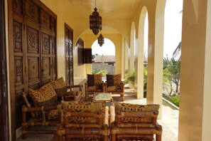 Terrace/patio - Villa Teranga (Bortianor)
