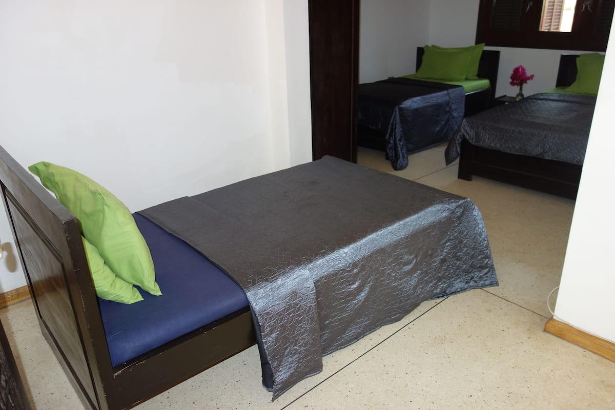 Junior Room | WiFi (free), bed sheets