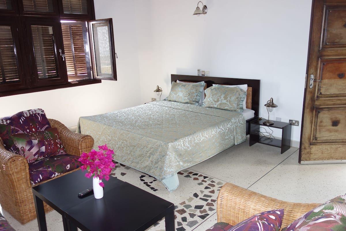 Basic Room | WiFi (free), bed sheets