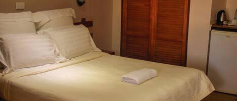 Standard Room | 1 bedroom, desk, free WiFi, bed sheets
