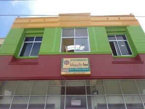 Exterior - Hotel Musafir Inn (Padang)