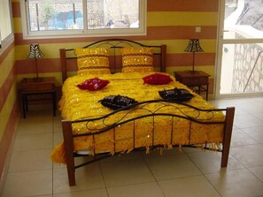 무료 WiFi, 침대 시트