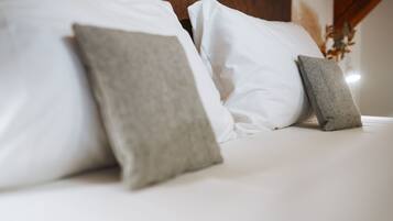 Extra Large | In-room safe, desk, laptop workspace, free WiFi