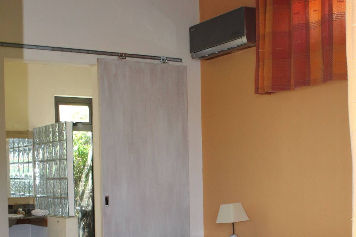 Standard-Doppelzimmer, Gartenblick