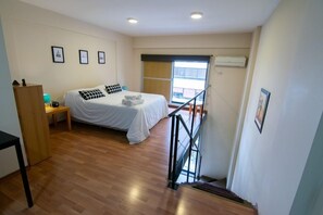 Apartment, 1 Queen Bed, Private Bathroom | Iron/ironing board, free WiFi, bed sheets - Soldado de la Independencia & Gorostiaga (Buenos Aires)