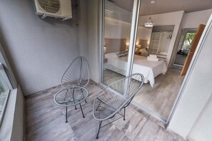 Apartment, 1 Queen Bed with Sofa bed, Private Bathroom | Balcony - Bonpland & Nicaragua (Buenos Aires)