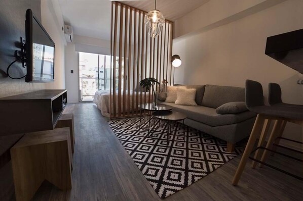 Televisión LED 32 pulgadas con canales de televisión por cable