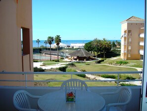 Departamento, 1 habitación, vista al mar | Decoración personalizada y muebles diferentes