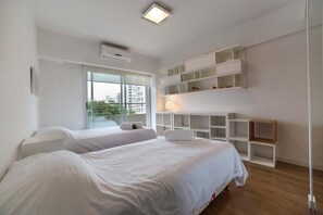 Apartment, 2 Bedrooms, Private Bathroom