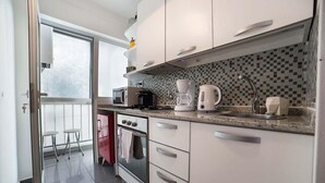 Apartment, 1 Queen Bed, Private Bathroom | Shared kitchen - Sanchez de Bustamante & French (Buenos Aires)