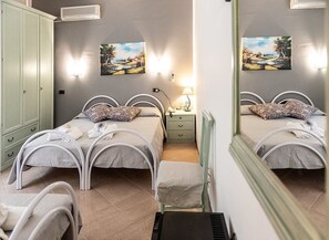 Triple Room | In-room safe, free WiFi, bed sheets - Accussì (Alcamo)