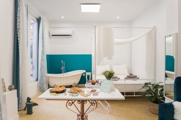 1 makuuhuone, silitysrauta/-lauta, Wi-Fi, vuodevaatteet