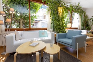 Reception - Hostal Manolita (Sant Antoni de Portmany)
