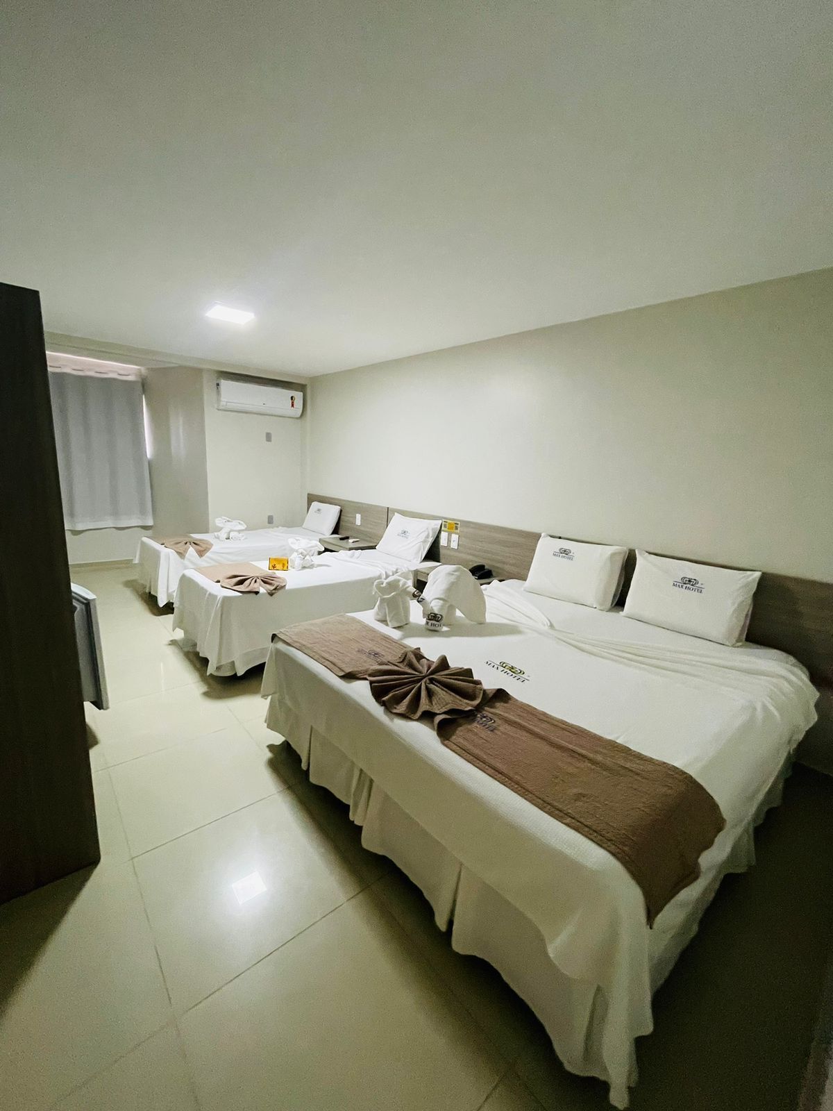 Photo - Max Hotel