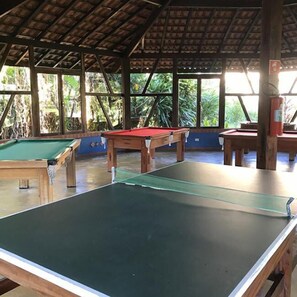 Game room - Amoreiras Hotel Pousada (São Sebastião)