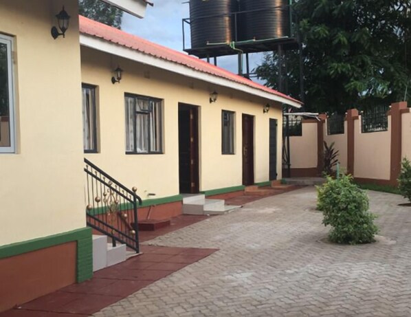 Exterior - Zigih Hotel & Restaurant (Migori)
