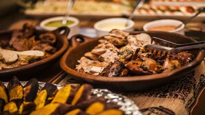 Tägliches inbegriffenes Frühstücksbuffet