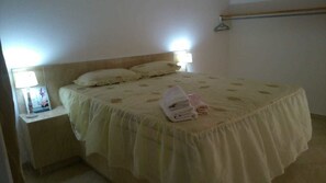Blackout curtains, free WiFi - Hotel Casa Oasis (Pedernales)