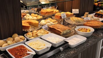 Bao gồm bữa sáng buffet hàng ngày