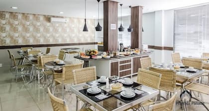 Premier Pallace Hotel