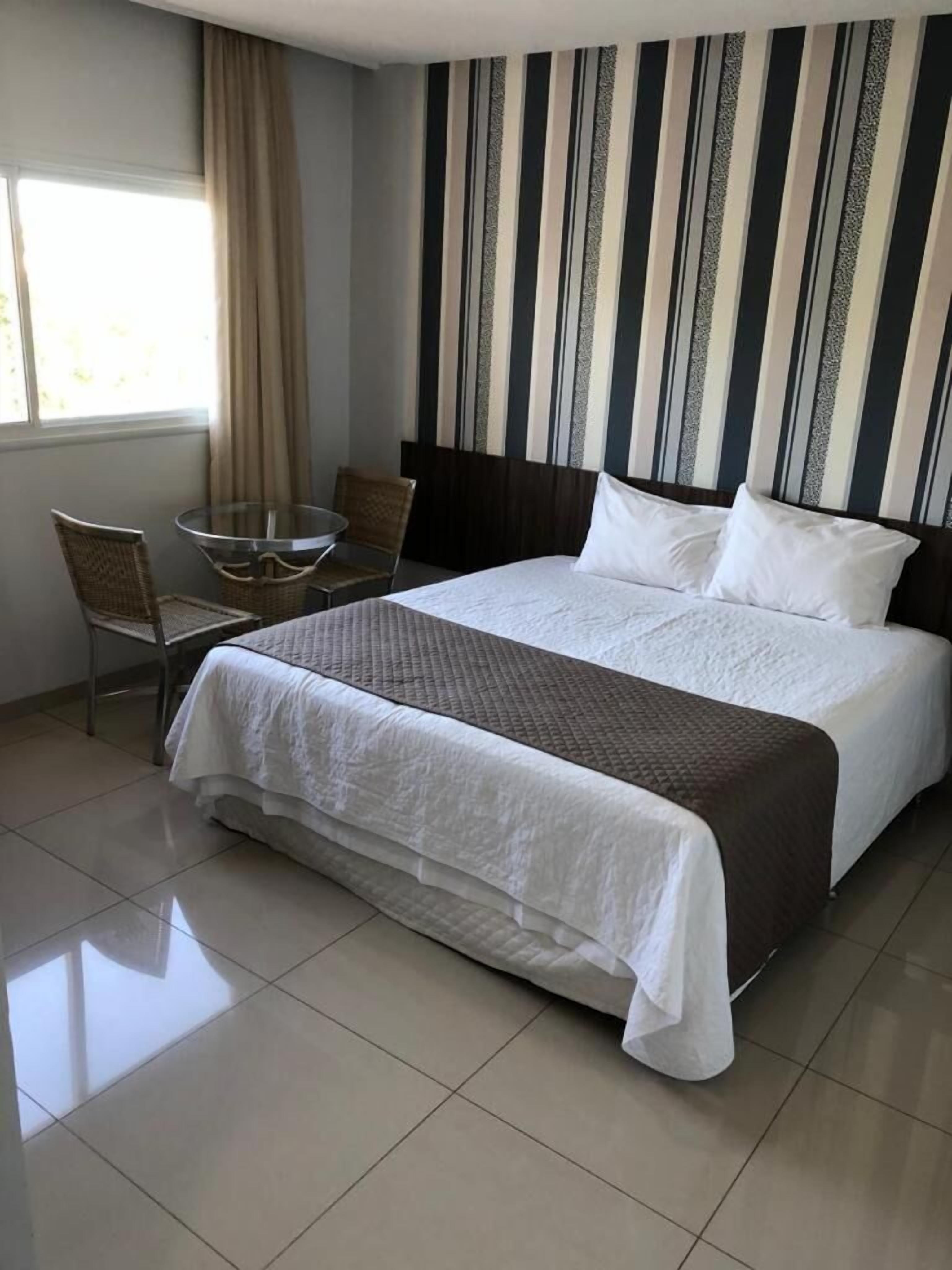 1 bedroom, egyptian cotton sheets, premium bedding, minibar