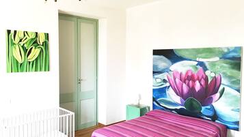 2 camere, ferro/asse da stiro