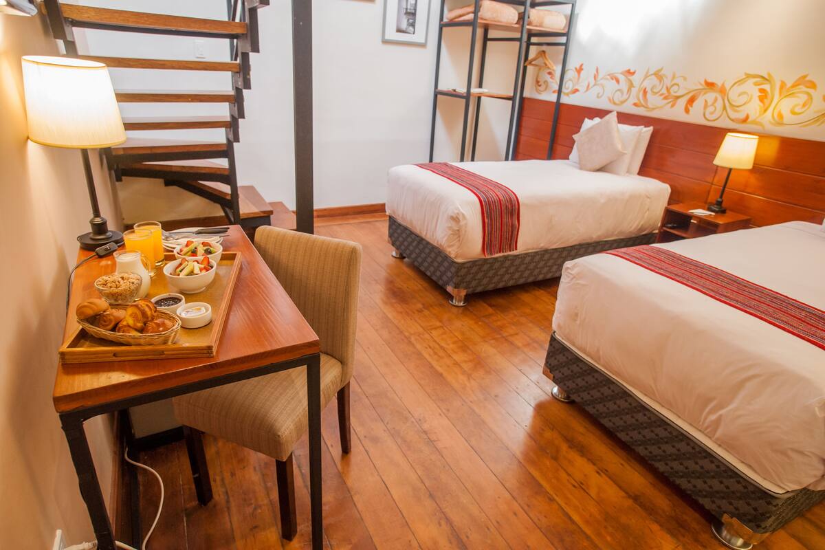 Family Quadruple Room | Minibar, in-room safe, laptop workspace, WiFi (free)