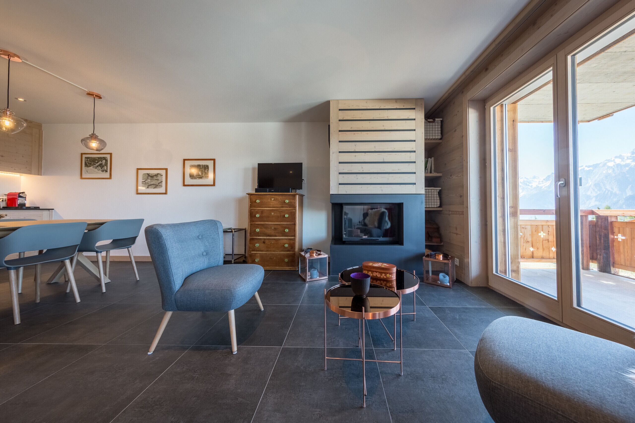 TV, fireplace, DVD player