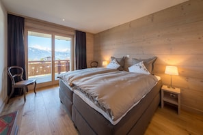 2 chambres, fer et planche Ă repasser, Wi-Fi gratuit, draps fournis