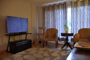 Superior Apartment, Multiple Beds | Living area | Flat-screen TV - Moncton Suites on Gaston (Moncton)
