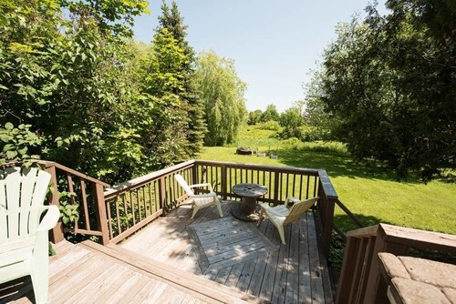 Moncton Suites on Donald