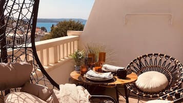 Monolocale Junior, 1 letto queen, vista mare | Terrazza/patio