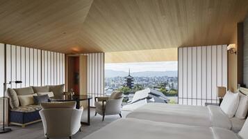 Premium bedding, down comforters, minibar, in-room safe