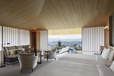Premium bedding, down comforters, minibar, in-room safe. Park Hyatt Kyoto