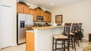 Stadtwohnung, 4 Schlafzimmer | Eigene Küche
