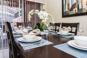 Townhome, 4 Bedrooms | Dining