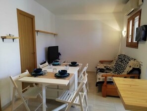 Dining - Beach house (Torredembarra)