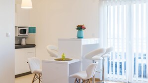 Repas dans la chambre